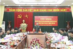 Quân khu công bố và trao quyết định thăng quân hàm cấp bậc đại tá, nâng lương sĩ quan cấp bậc đại tá, thượng tá năm 2025